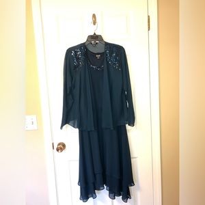Macys SLNY midi dress with jacket. Size 8p